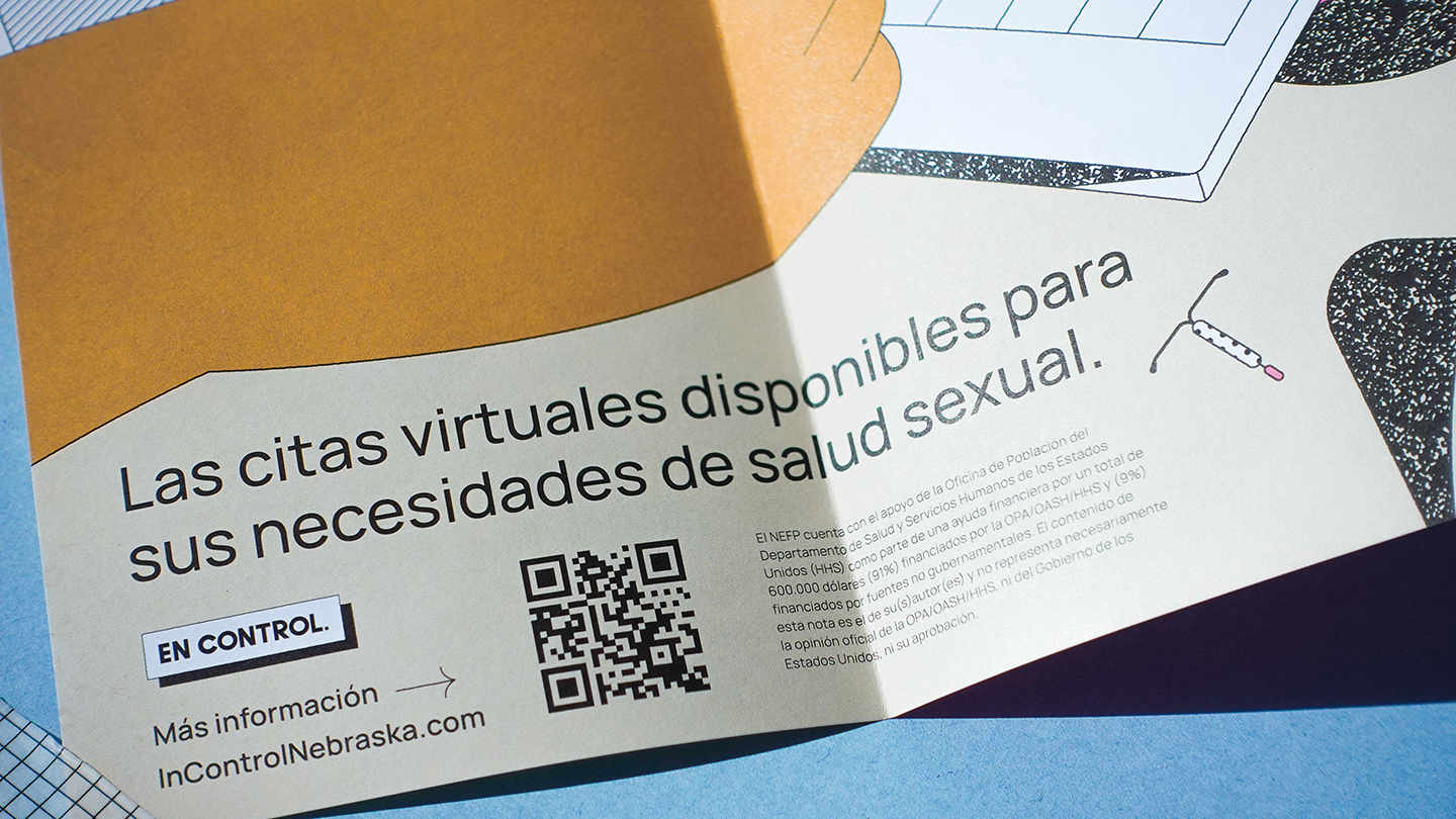 In Control campaign posters in spanish - close-up
